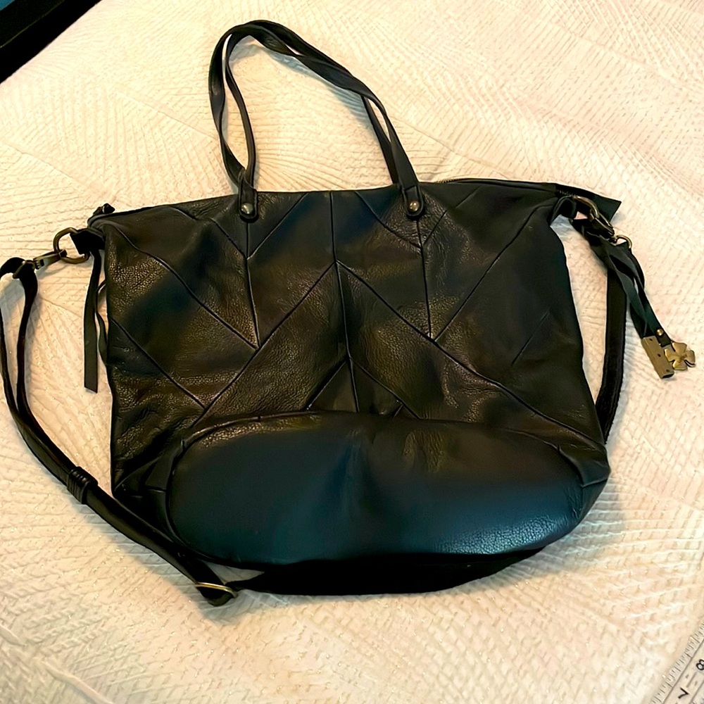 Lucky Brand black leather purse